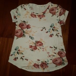 Mindy Mae Market floral tee